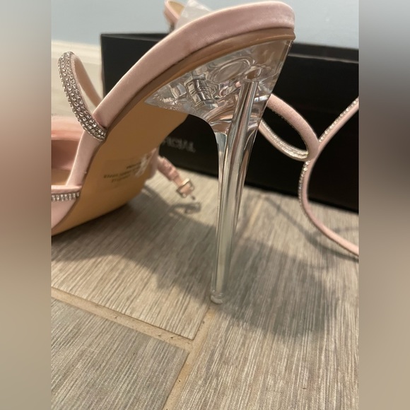 NIB Pink Sparkly heels EGO - Picture 5 of 6